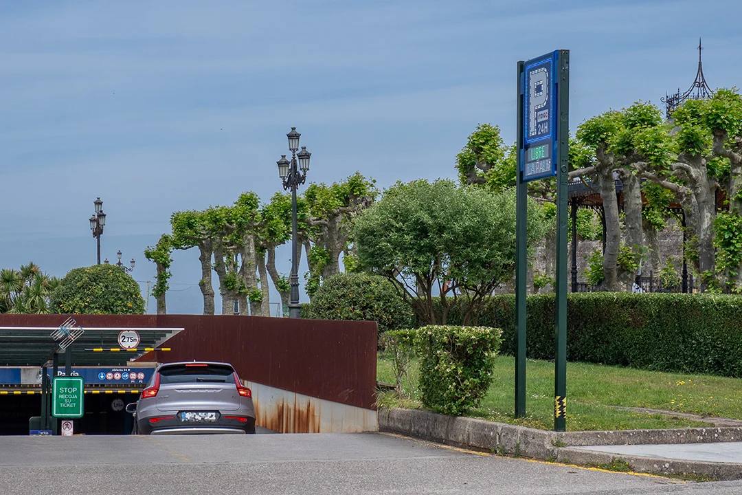 Dónde cargar un coche eléctrico en Baiona: puntos, potencia y aplicaciones